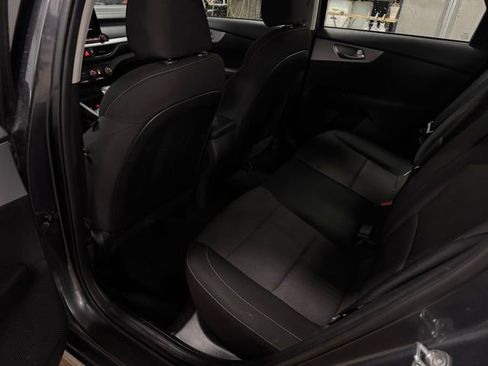 Used 2024 Kia Forte LXS image 18