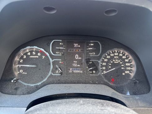 Used 2018 Toyota Tundra SR5 image 8