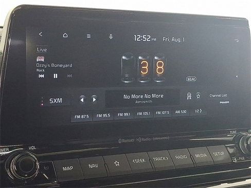 Used 2022 Kia Seltos EX image 19