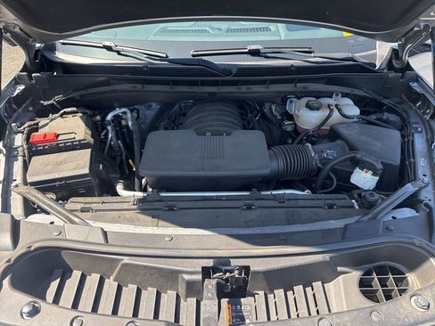 Used 2024 GMC Yukon Denali RWD image 18