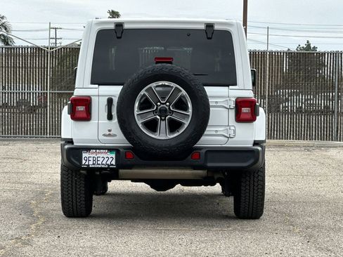 Used 2020 Jeep Wrangler Unlimited Sahara image 4