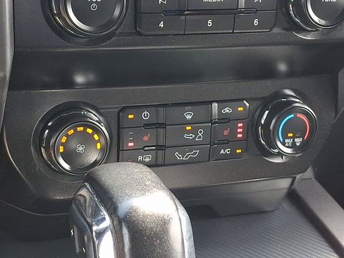 Certified 2019 Ford F150 XLT w/ Equipment Group 302A Luxury AWD/4WD image 15