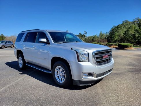Used 2016 GMC Yukon SLE w/ Convenience Package image 7
