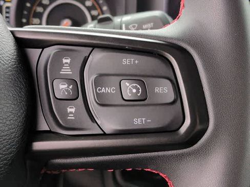 Used 2024 Jeep Wrangler Unlimited Rubicon w/ XTREMEE 35" Tire Package AWD/4WD image 24