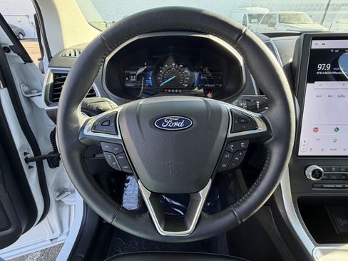 Certified 2023 Ford Edge SEL w/ Convenience Package AWD/4WD image 21