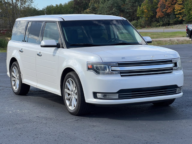 Used 2013 Ford Flex Limited FWD image 17