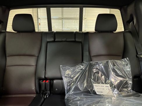 New 2026 Honda Ridgeline Black Edition image 15