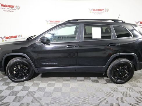 Used 2023 Jeep Cherokee Altitude Lux image 20