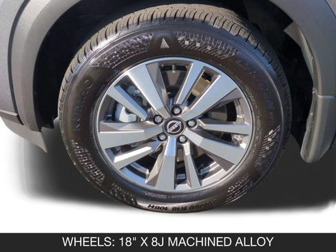 Used 2025 Nissan Pathfinder SL AWD/4WD image 11