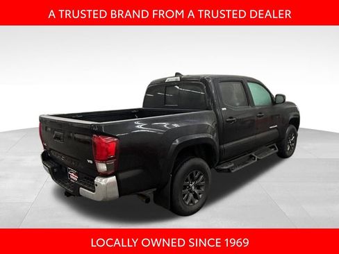 Certified 2023 Toyota Tacoma SR5 image 4