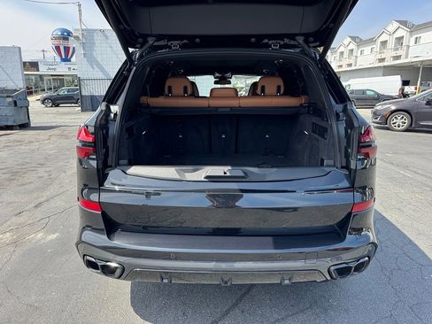 Used 2026 BMW X5 M60i AWD/4WD image 12