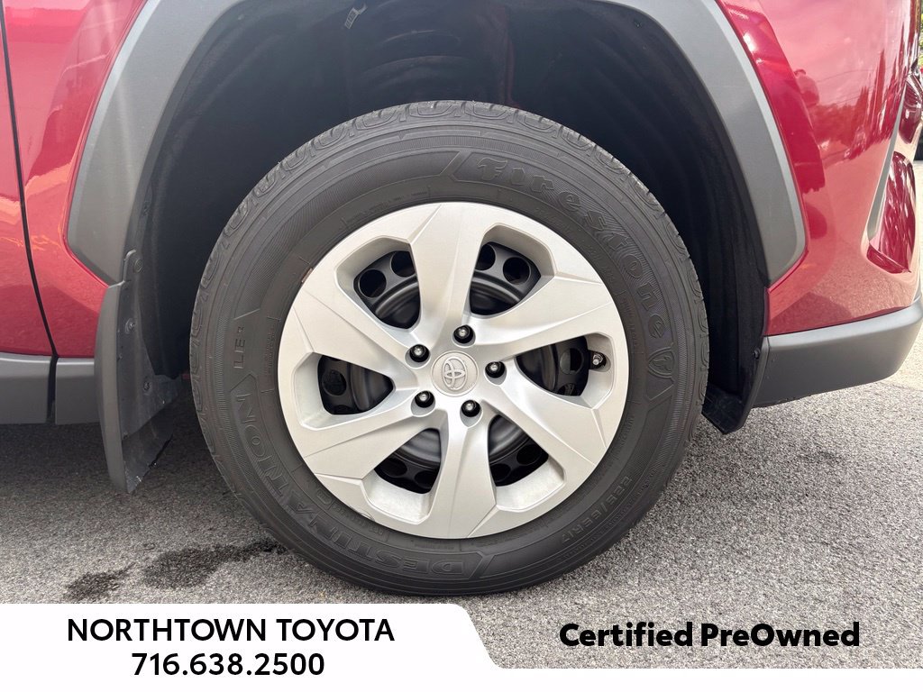 Used 2023 Toyota RAV4 LE AWD/4WD image 9