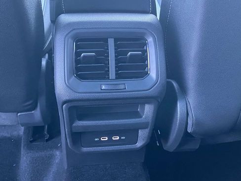 New 2026 Volkswagen Taos SEL AWD/4WD image 11