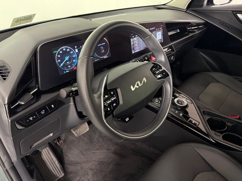 Used 2023 Kia Niro Wind FWD image 21