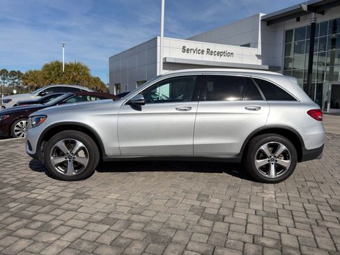 Used 2018 Mercedes-Benz GLC 300 4MATIC image 12
