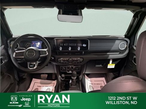 New 2026 Jeep Wrangler Unlimited Sahara AWD/4WD image 2