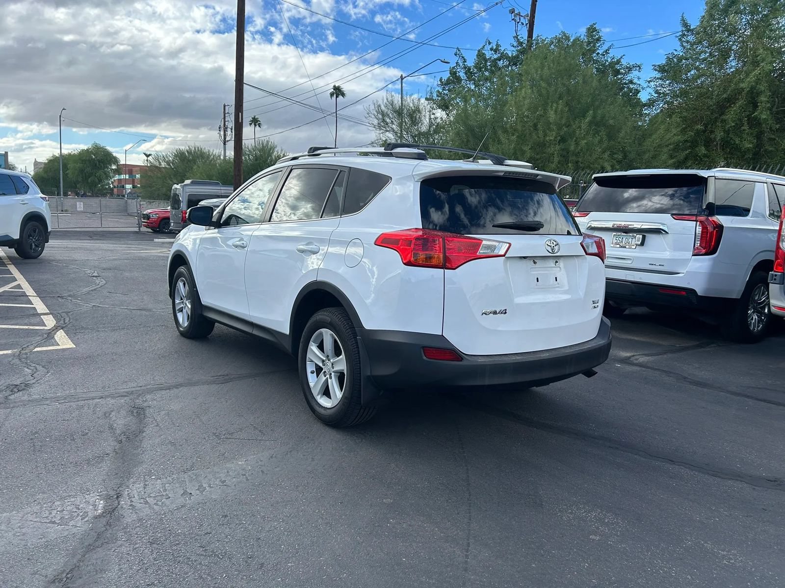 Used 2013 Toyota RAV4 XLE AWD/4WD image 7