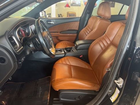 Used 2022 Dodge Charger SRT Hellcat w/ Harman/Kardon Audio Group RWD image 6