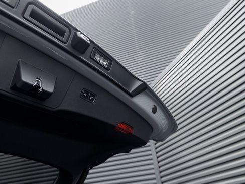 New 2026 Porsche Cayenne S image 30