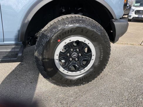 New 2025 Ford Bronco Outer Banks w/ Sasquatch Package image 51