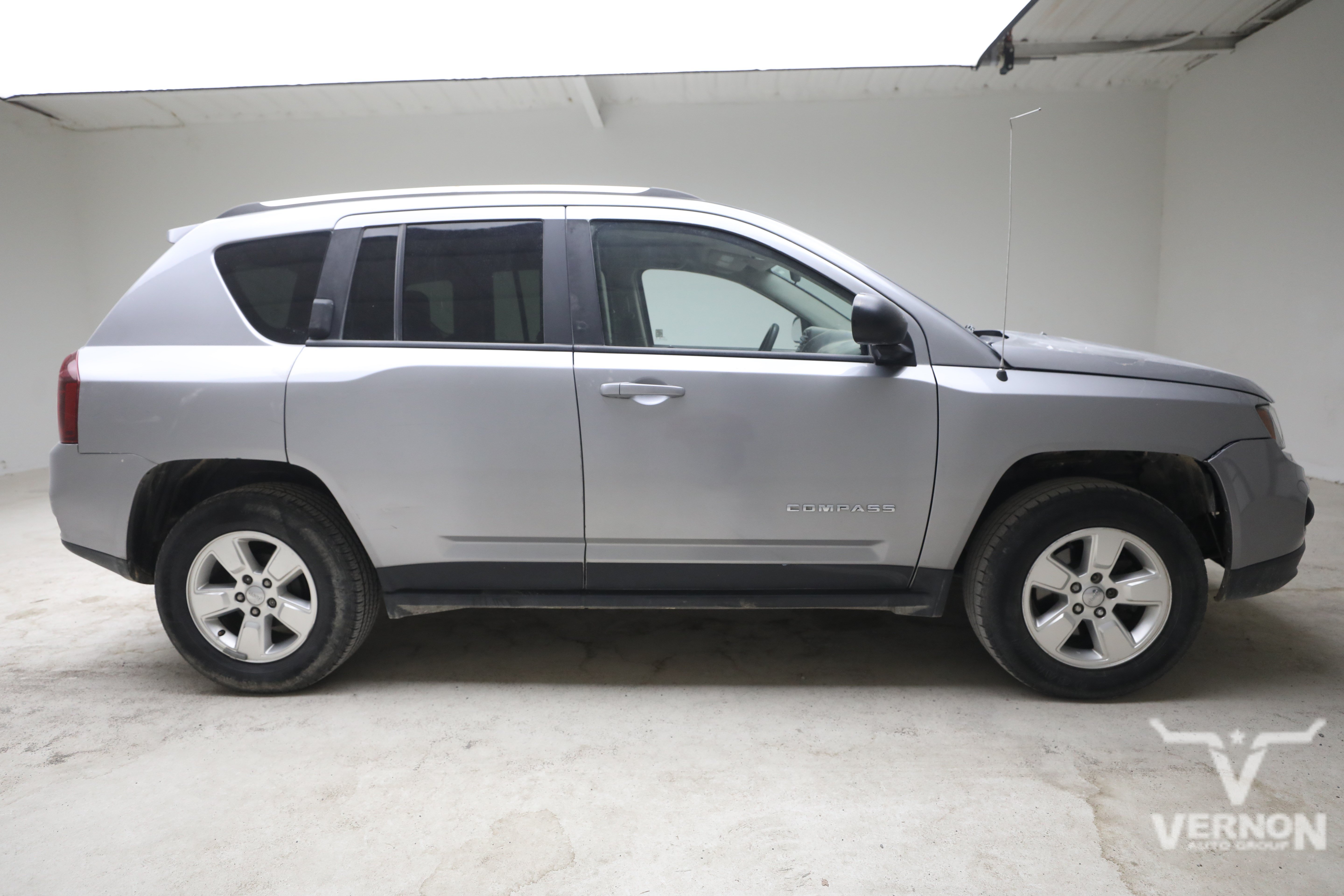 Used 2015 Jeep Compass Sport w/ Power Value Group FWD image 6