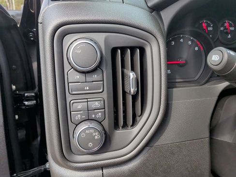 New 2026 Chevrolet Silverado 2500 Custom w/ Custom Value Package image 15