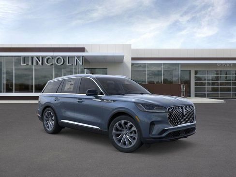 New 2026 Lincoln Aviator Reserve w/ Illumination Package RWD image 7