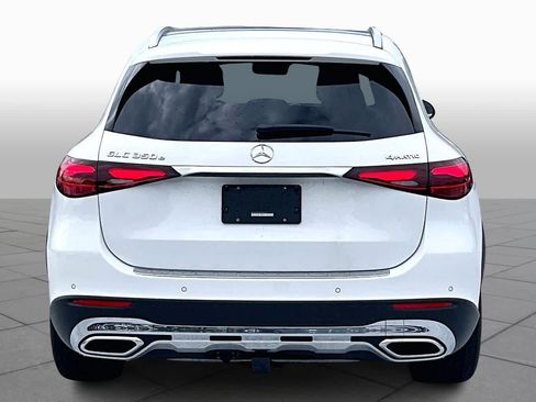 Used 2025 Mercedes-Benz GLC 350e GLC 350e image 5