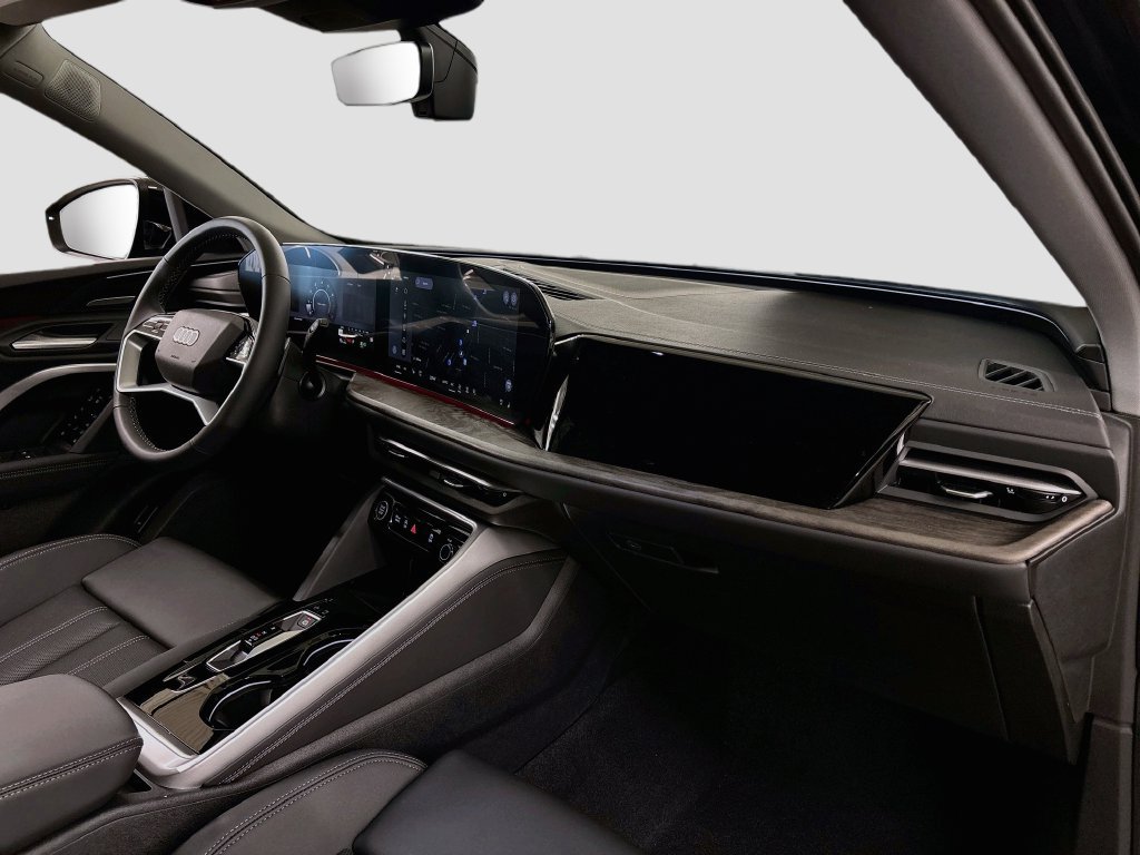New 2026 Audi Q5 Premium Plus AWD/4WD image 14
