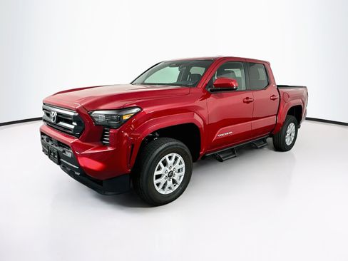 Used 2026 Toyota Tacoma SR5 AWD/4WD image 3