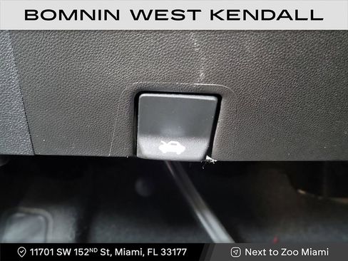 Used 2021 Chevrolet Tahoe LS image 25