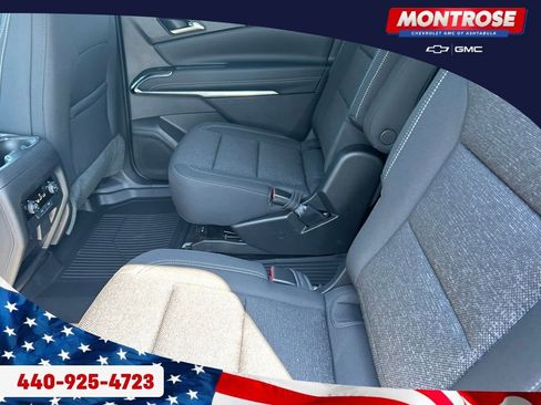 New 2026 Chevrolet Traverse LT w/ Driver Confidence Package FWD image 22
