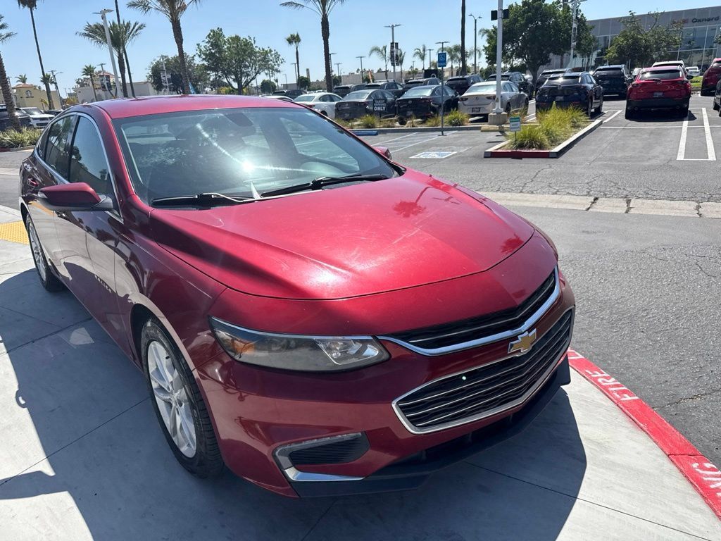 Used 2018 Chevrolet Malibu LT FWD image 23