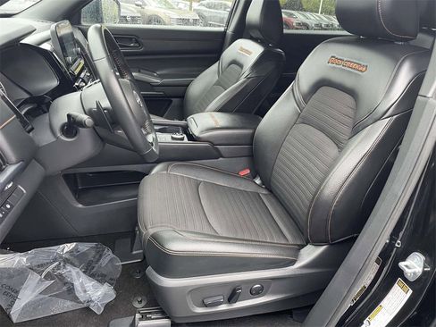 Used 2023 Nissan Pathfinder Rock Creek image 15