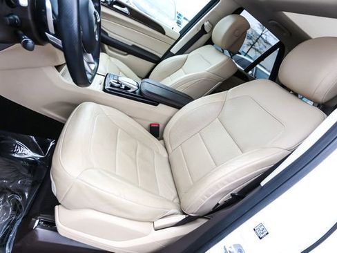 Used 2018 Mercedes-Benz GLE 43 AMG 4MATIC image 24