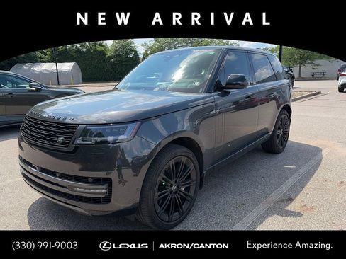 Used 2024 Land Rover Range Rover SE AWD/4WD image 1