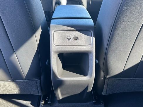 New 2025 Chevrolet Trax LT w/ LT Convenience Package image 19