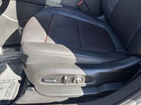 Used 2021 Chevrolet Blazer RS w/ Driver Confidence II Package image 16