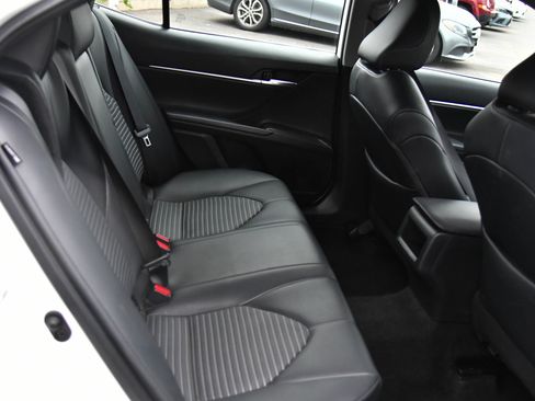 Used 2023 Toyota Camry SE image 37