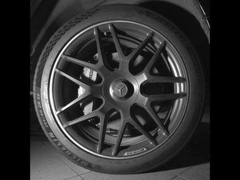 Certified 2020 Mercedes-Benz G 63 AMG 4MATIC image 2