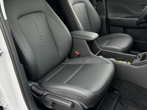 Certified 2026 Hyundai Kona SEL Premium image 23