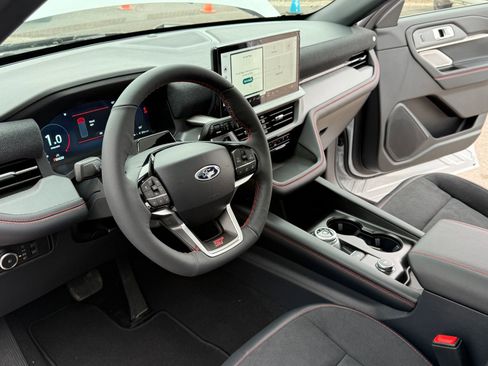 New 2026 Ford Explorer ST w/ Sun And Sound Package image 15