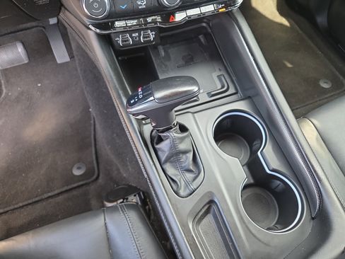 Used 2022 Dodge Durango GT image 25