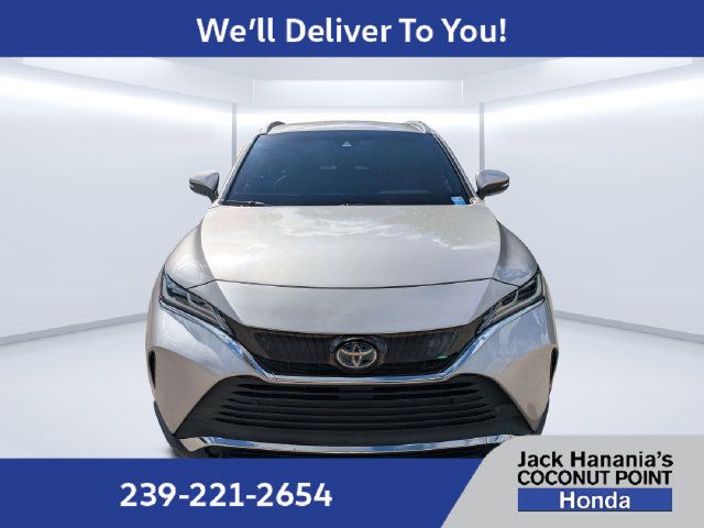 Used 2021 Toyota Venza XLE w/ Softex Package AWD/4WD image 8