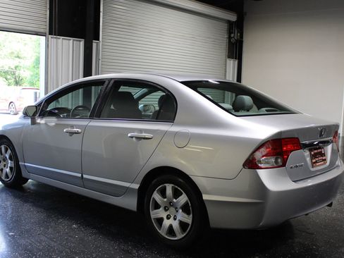Used 2011 Honda Civic LX image 5