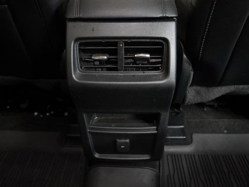 Used 2019 Ford Edge SEL w/ Equipment Group 201A image 31