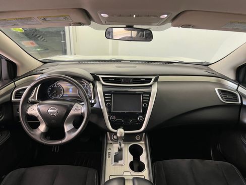 Used 2017 Nissan Murano SV image 15