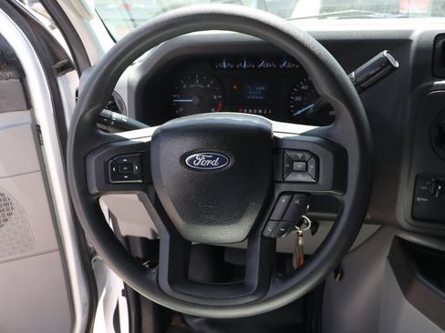Used 2024 Ford E-450 and Econoline 450 Super Duty w/ Power Windows & Locks Group RWD image 24