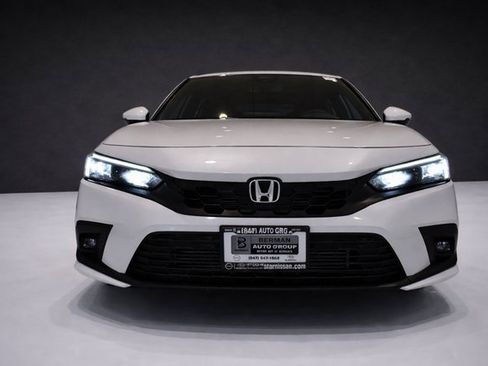Used 2024 Honda Civic Sport Touring image 6
