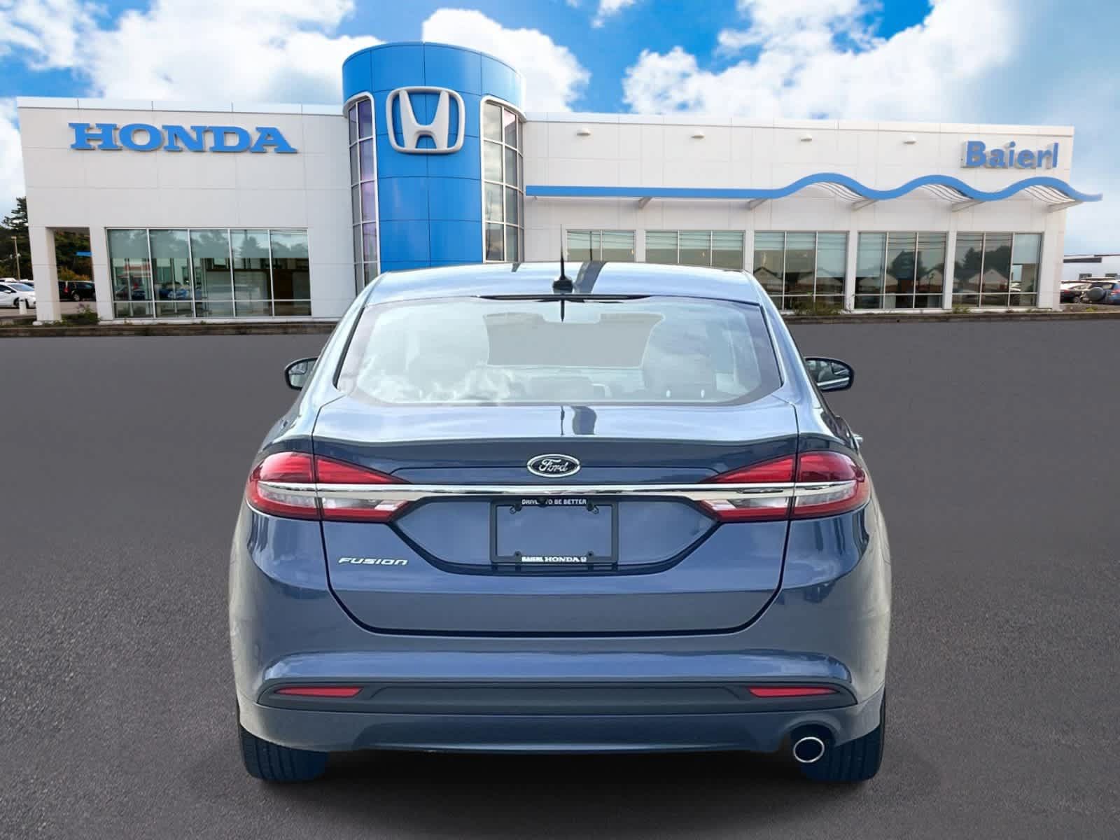 Used 2018 Ford Fusion S FWD image 4